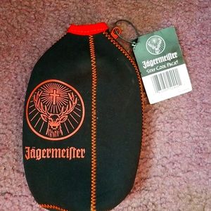 Jager meister insulatied bottle holder